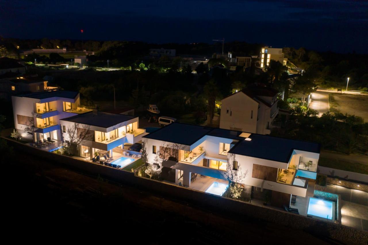 Novalja Bay Villas Exterior photo