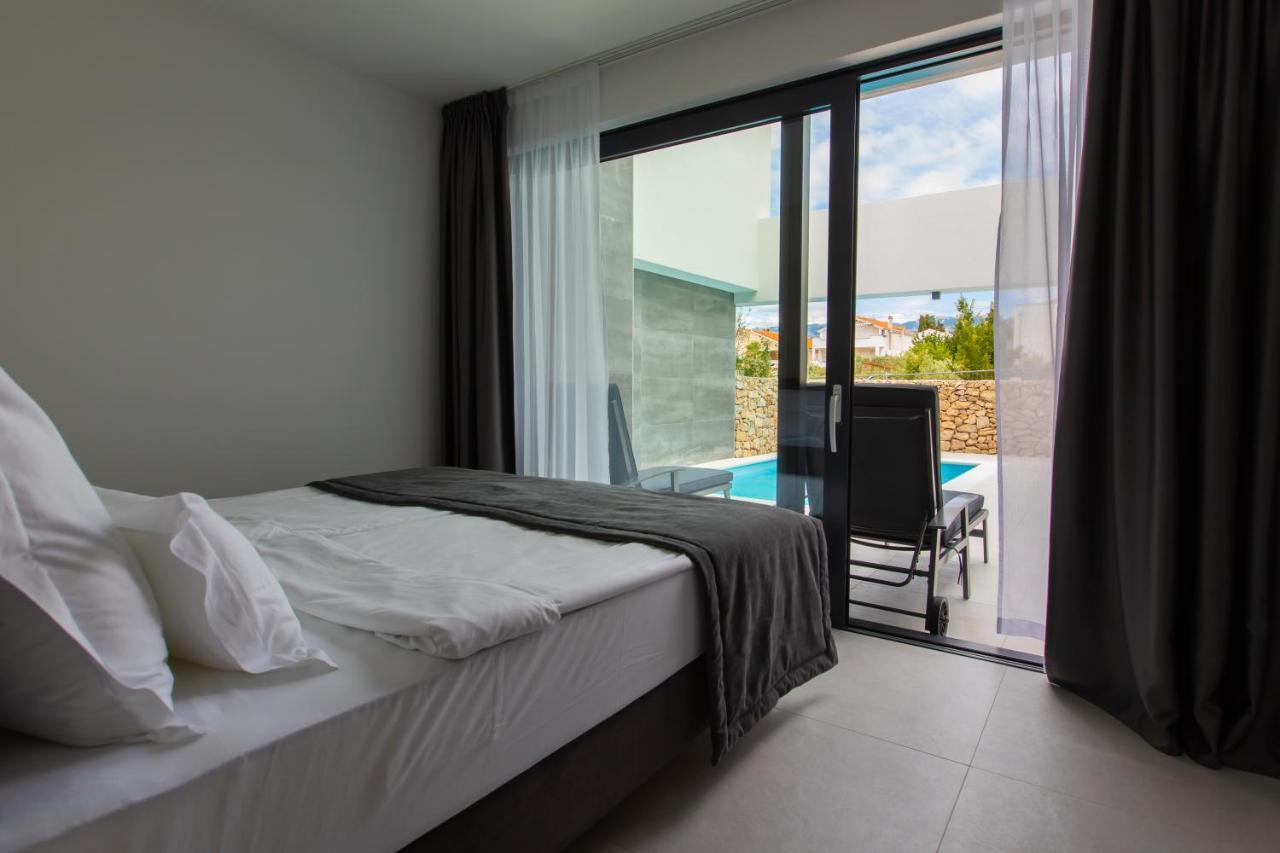 Novalja Bay Villas Exterior photo